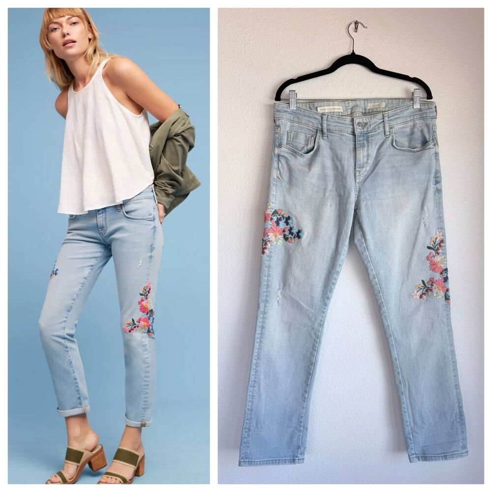 Anthropologie Pilcro Boho Floral Embroidered Slim Boyfriend Ankle Jeans Sz 30